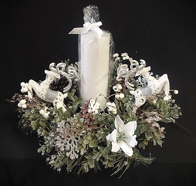 Dreaming Of Christmas Candle Centerpiece Silk Display