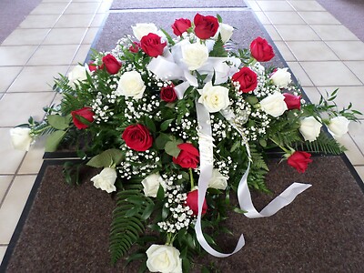 Arnold Florist Three-Sided Rose Casket Spray