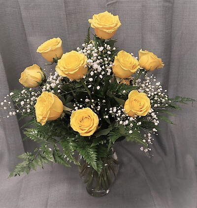 AF 12 Yellow Roses Arranged