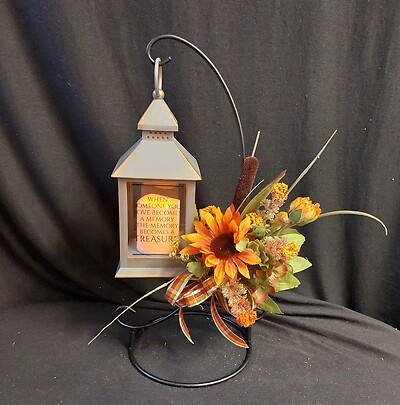 AF Bronze Lantern with Fall Silk Mix, Easel Design 2