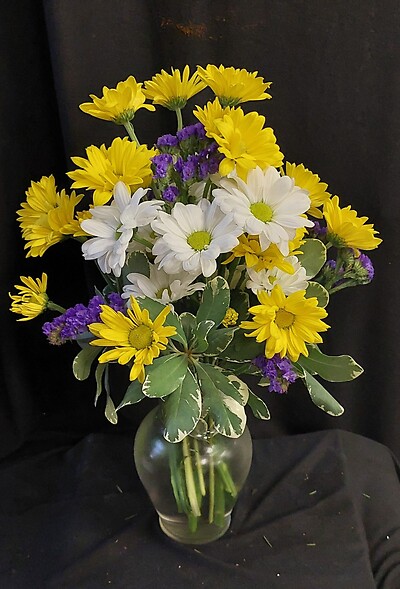 AF Daisy Vase