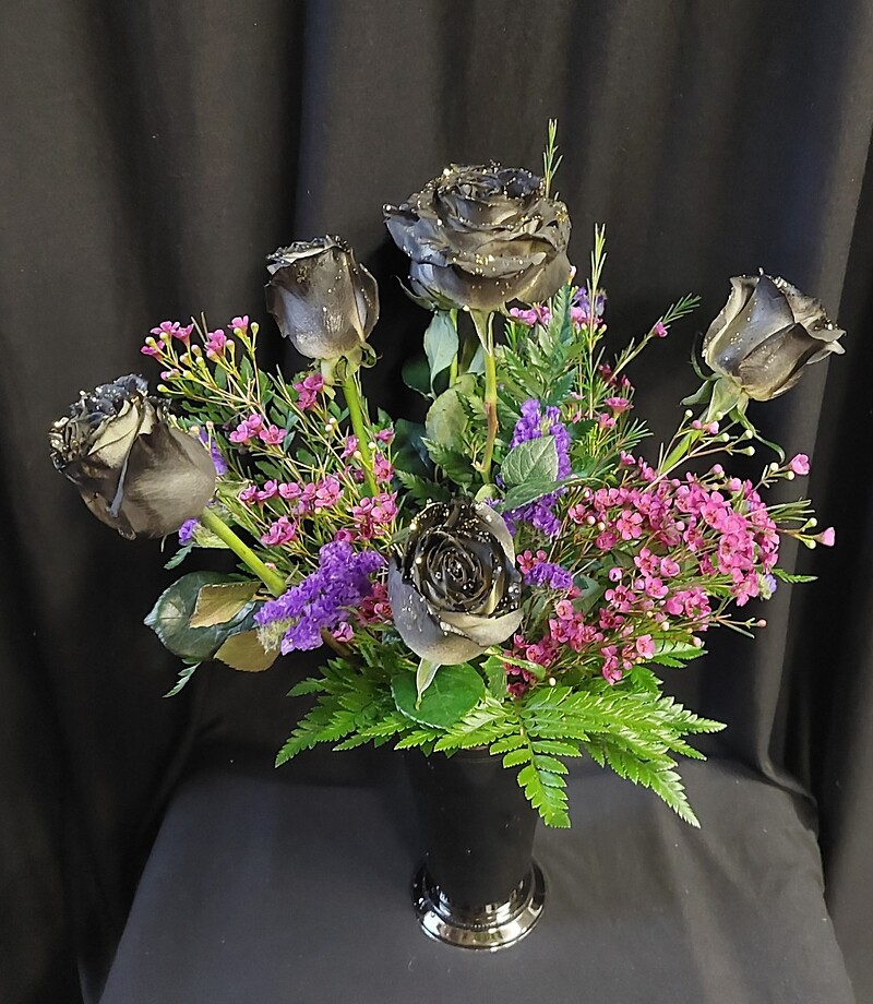 AF Haunted Roses Fresh Arnold, MO Florist Same Day Flower Delivery