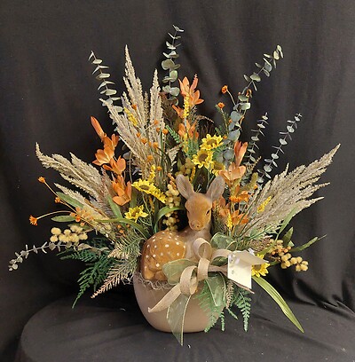 AF Silk Laying Deer Arrangement