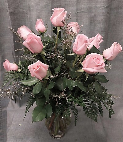 Arnold Florist Pink Rose Bouquet