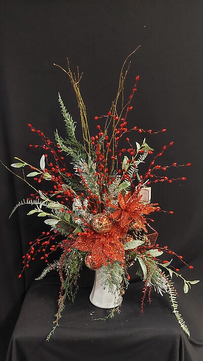 AF Christmas Glitz in White Vase Decor 2
