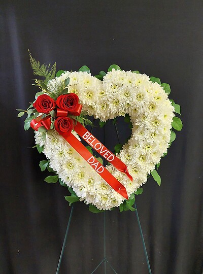 AF 18" White Heart with Red Roses