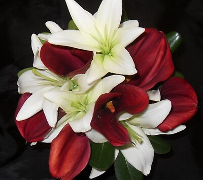 Arnold Florist Calla-Lily Bouquet