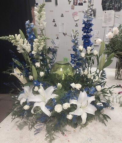 AF Blue and White Urn Display 6