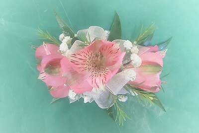 AF Triple lily corsage (Can pick your colors)