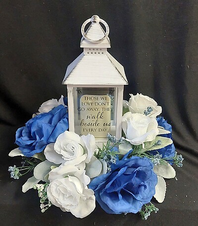 AF Small Whitewash Memorial Lantern, Those we love Silk Display 2