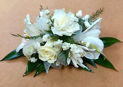 AF All White Mixed Corsage