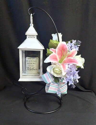 AF Small Lantern on Decorative Silk Easel 1