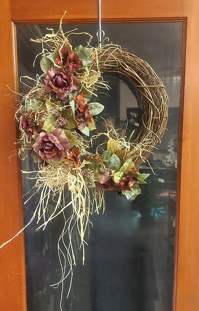 AF Cascading Raffia Wreath
