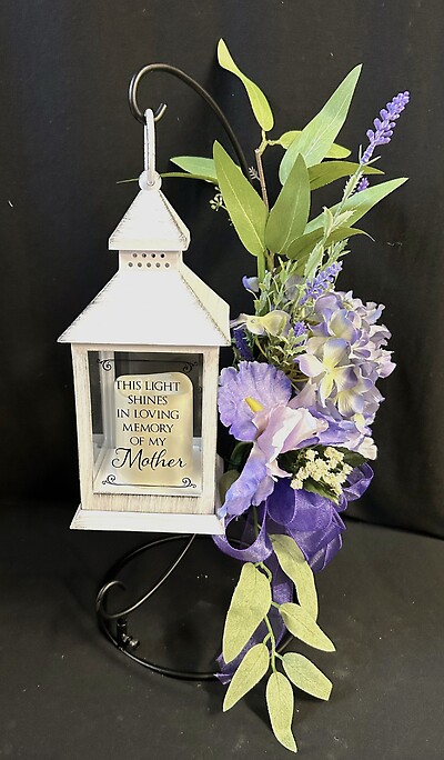 AF Small Whitewash Lantern, Mother Display 5