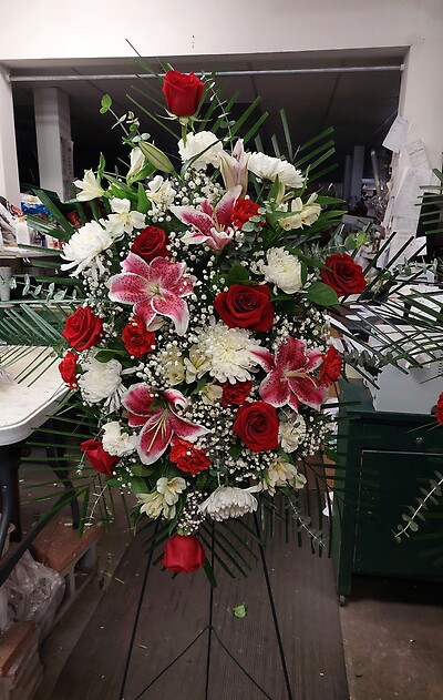 AF Stargazer and Red Rose Mix Standing Spray