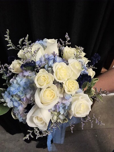 AF Blue Hydrangea And White Roses