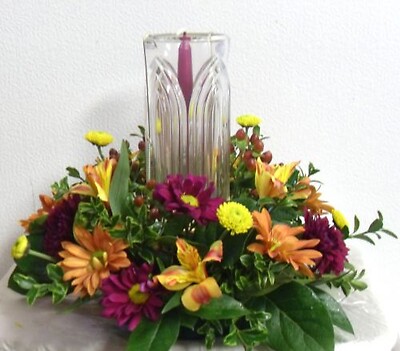 AF Crystal Hurricane Centerpiece