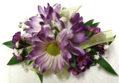Arnold Florist Daisy Wrist Corsage (can pick your colors)