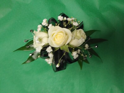 AF Black and White Sweetheart Corsage with black gems