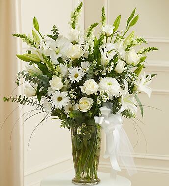 AF White Sympathy Vase