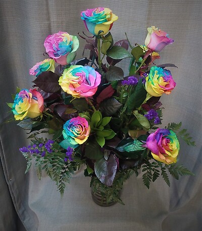 AF 12 Rainbow Roses